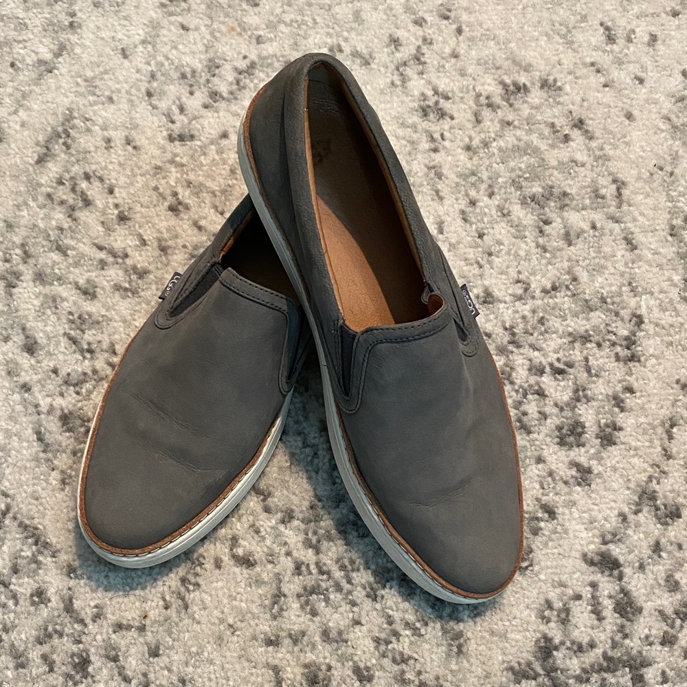 UGG Women's Gray Slip-On Flats